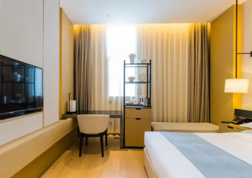 Romantic Couples Room