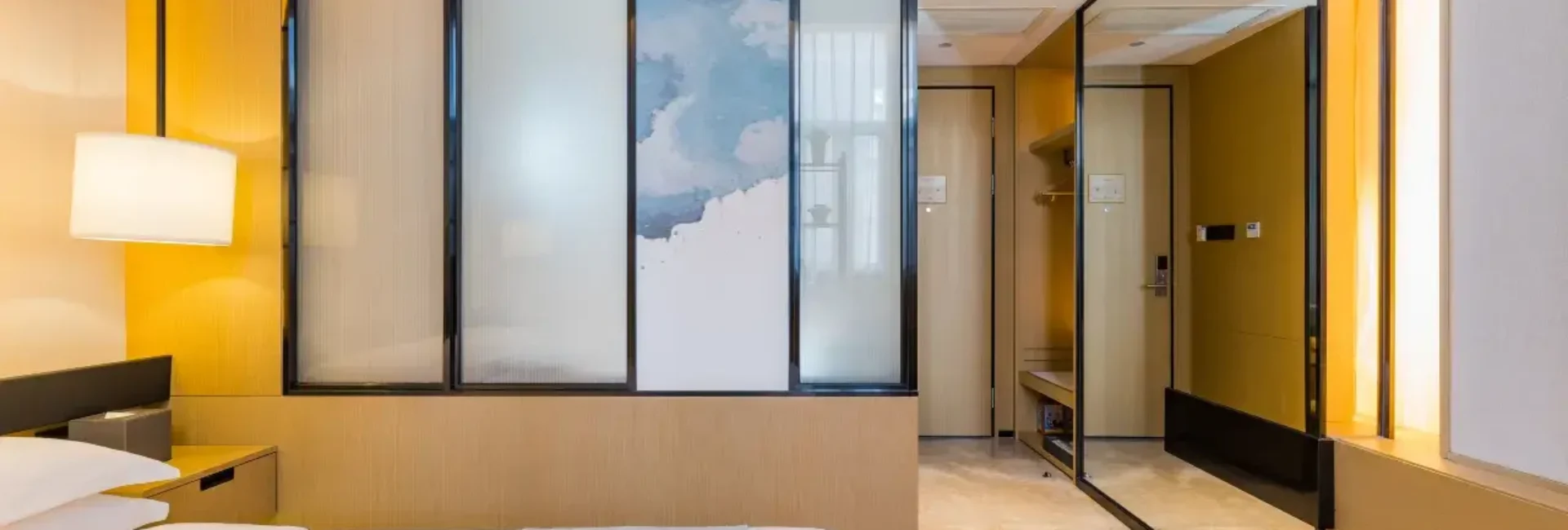 Romantic Couples Room