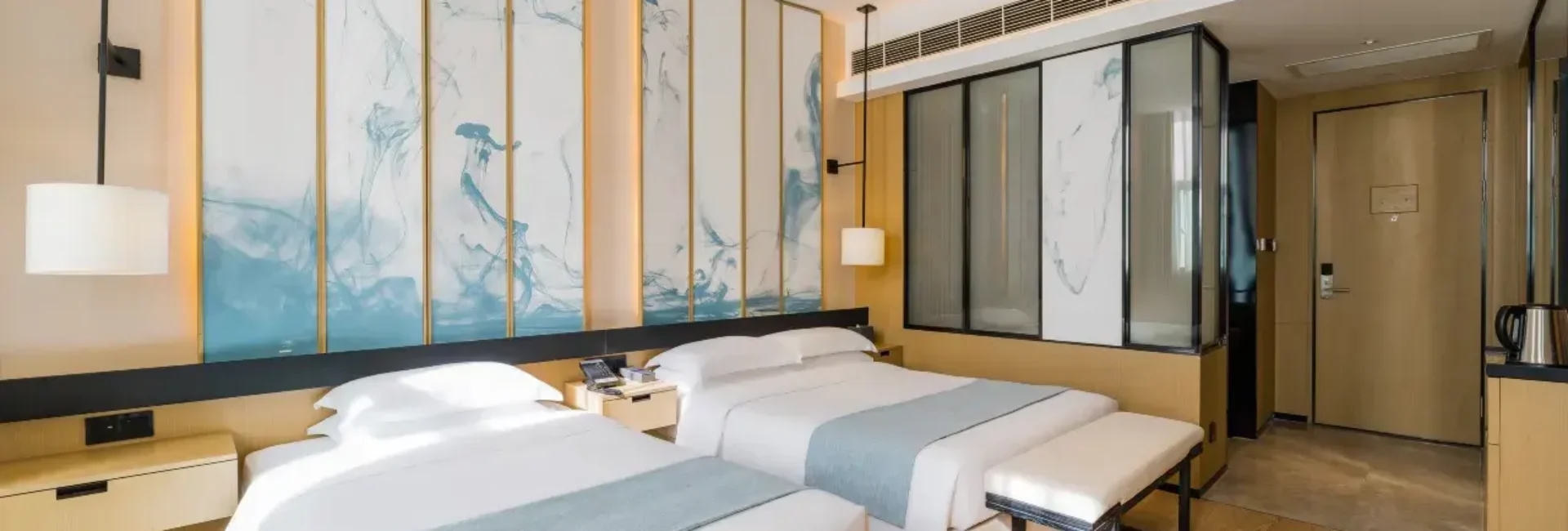 Deluxe Parent-child Room